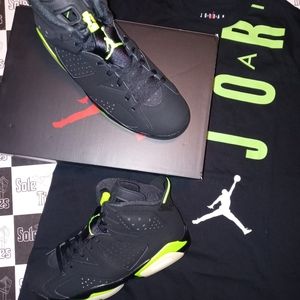🚫SOLD🚫 Air Jordan 6 Retro Electric Green & Shirt Sz. XL NWT Bundle